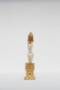 “Wisdom Tower (a pretty girl),” 2013, tooth, gold, copper, bamboo stick, 8.25 x 2.1 x 2.1 cmPhoto: Keizo Kioku