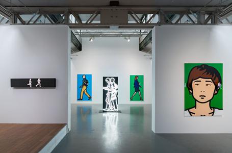 Julian Opie "Street Portraits" 2014, SCAI THE BATHHOUSE photo by : Nobutada Omote