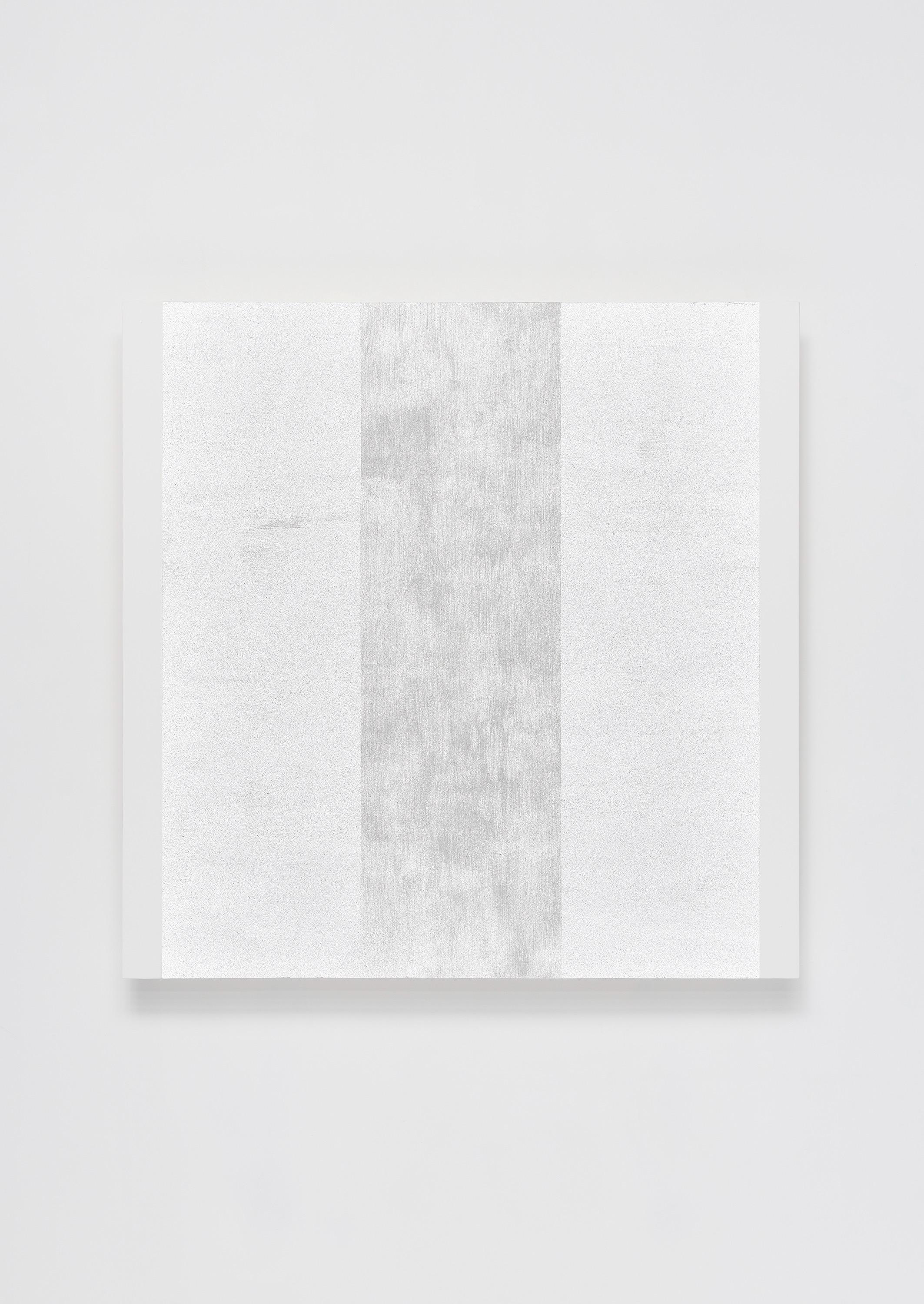 Mary Corse, Untitled (White Inner Band, Beveled), 2022, glass microspheres in acrylic on canvas, 127 cm× 127cm× 10.2 cm Photography: Flying Studio, Los Angeles © Mary Corse, courtesy Pace Gallery
