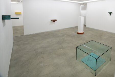Yuji Takeoka “everything for freedom”2025, SCAI PIRAMIDE, photo by Nobutada Omote