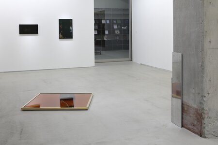 #43 ダレン・アーモンド、プラチャヤ・ピントン、和田礼治郎、2025、SCAI PARK、撮影: 宮島径