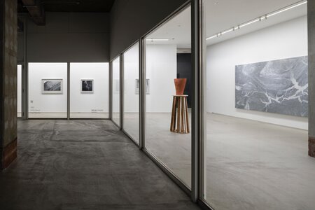 #42 Yuji Takeoka, Kohei Nawa, 2025, SCAI PARK, photo by Nobutada Omote