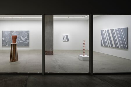 #42 Yuji Takeoka, Kohei Nawa, 2025, SCAI PARK, photo by Nobutada Omote