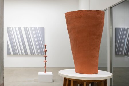 #42 Yuji Takeoka, Kohei Nawa, 2025, SCAI PARK, photo by Nobutada Omote