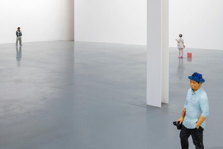 鈴木友昌 個展、2025年、 SCAI THE BATHHOUSE、撮影: 表恒匡