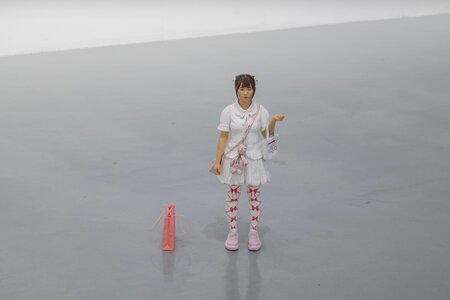 鈴木友昌 個展、2025年、 SCAI THE BATHHOUSE、撮影: 表恒匡