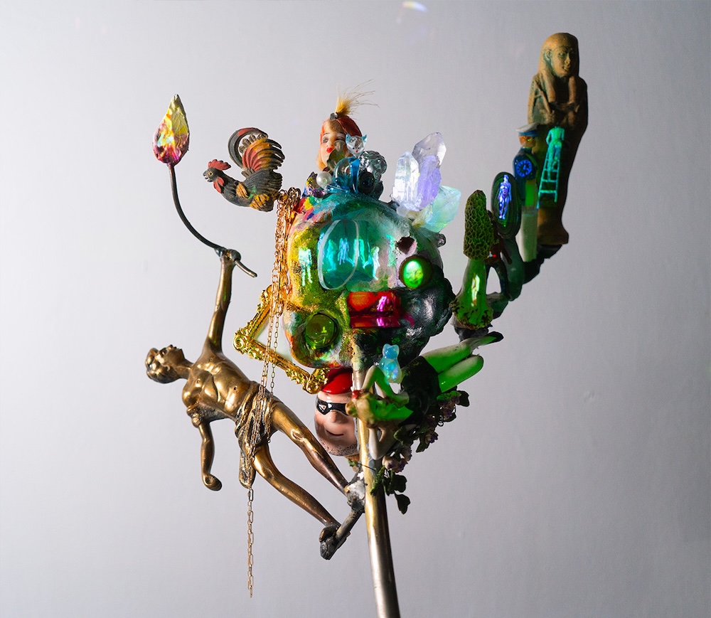 Tony Oursler, Bigger Than Life, 2024
Video projection, mixed media, sound
63.5 × 35.6 × 53.3 cm